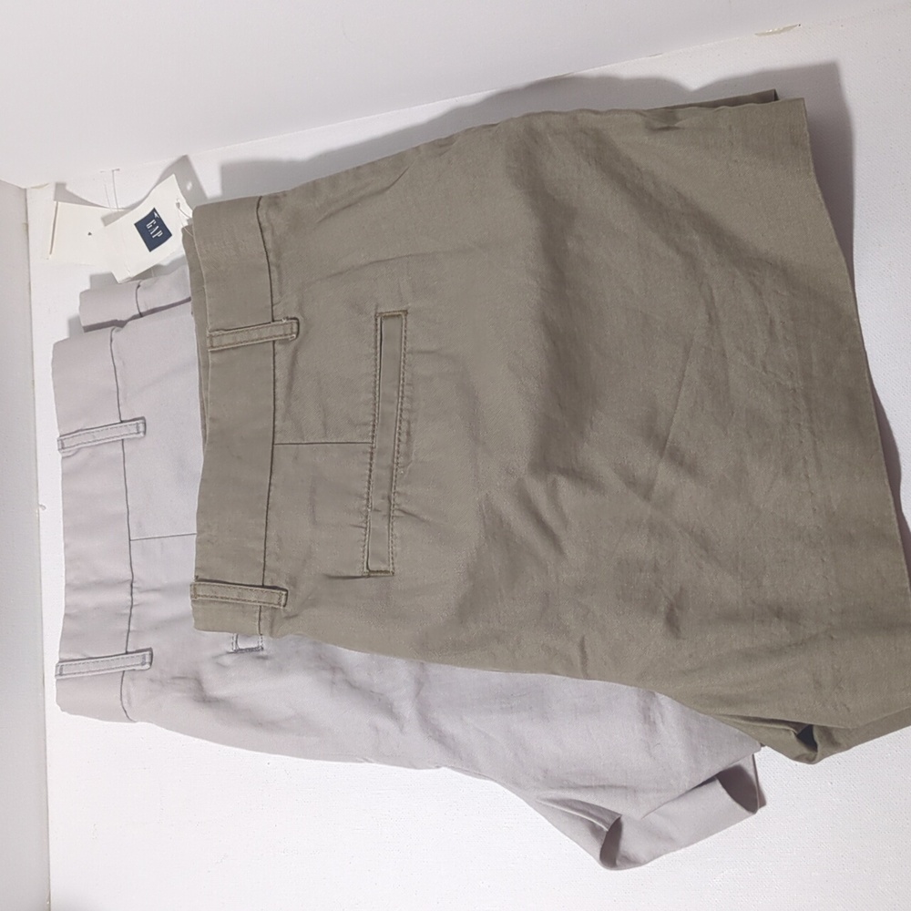 Gap Set of 2 Chino Shorts